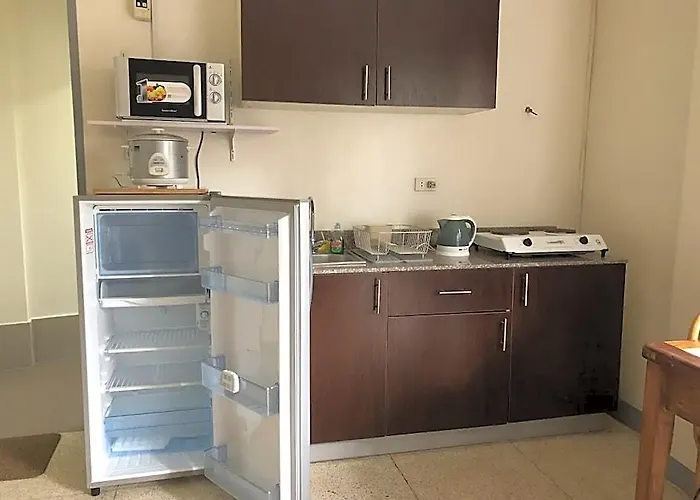Wifi 500mbps 2 Bedroom Jasmin1 Family Hotel 3*